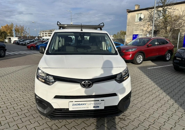Toyota Proace City Verso cena 70900 przebieg: 104900, rok produkcji 2020 z Opole małe 121
